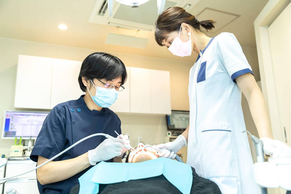 インプラント治療の流れ